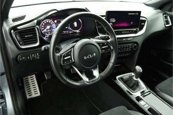 Kia Ceed Sportswagon 1.5 T-GDi GT-Line Apple Carplay/Android Auto - Cruise Control - Dodehoekdetectie - Panorama Dak - Navigatie - Stoel/Stuurverwarming - Fabrieksgarantie tot 07-2031 Kia Ceed Sportswagon 1.5 T-GDi GT-Line Apple Carplay/Android Auto - Cruise Control - Dodehoekdetectie - Panorama Dak - Navigatie - Stoel/Stuurverwarming - Fabrieksgarantie tot 07-2031