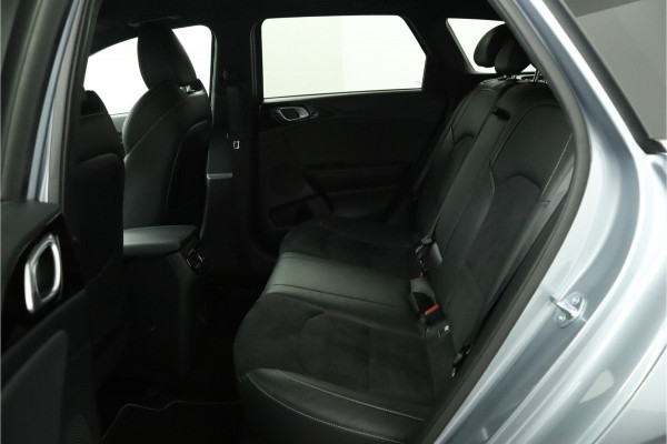 Kia Ceed Sportswagon 1.5 T-GDi GT-Line Apple Carplay/Android Auto - Cruise Control - Dodehoekdetectie - Panorama Dak - Navigatie - Stoel/Stuurverwarming - Fabrieksgarantie tot 07-2031 Kia Ceed Sportswagon 1.5 T-GDi GT-Line Apple Carplay/Android Auto - Cruise Control - Dodehoekdetectie - Panorama Dak - Navigatie - Stoel/Stuurverwarming - Fabrieksgarantie tot 07-2031