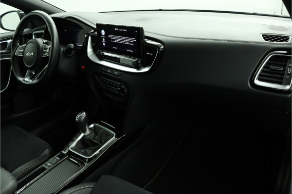 Kia Ceed Sportswagon 1.5 T-GDi GT-Line Apple Carplay/Android Auto - Cruise Control - Dodehoekdetectie - Panorama Dak - Navigatie - Stoel/Stuurverwarming - Fabrieksgarantie tot 07-2031 Kia Ceed Sportswagon 1.5 T-GDi GT-Line Apple Carplay/Android Auto - Cruise Control - Dodehoekdetectie - Panorama Dak - Navigatie - Stoel/Stuurverwarming - Fabrieksgarantie tot 07-2031