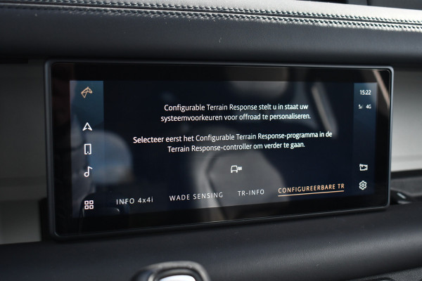 Land Rover Defender 110 3.0 P400 HSE 7-pers Pano Trekh ACC 22inch HUD Standkachel