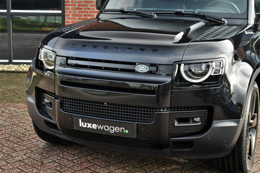 Land Rover Defender 110 3.0 P400 HSE 7-pers Pano Trekh ACC 22inch HUD Standkachel