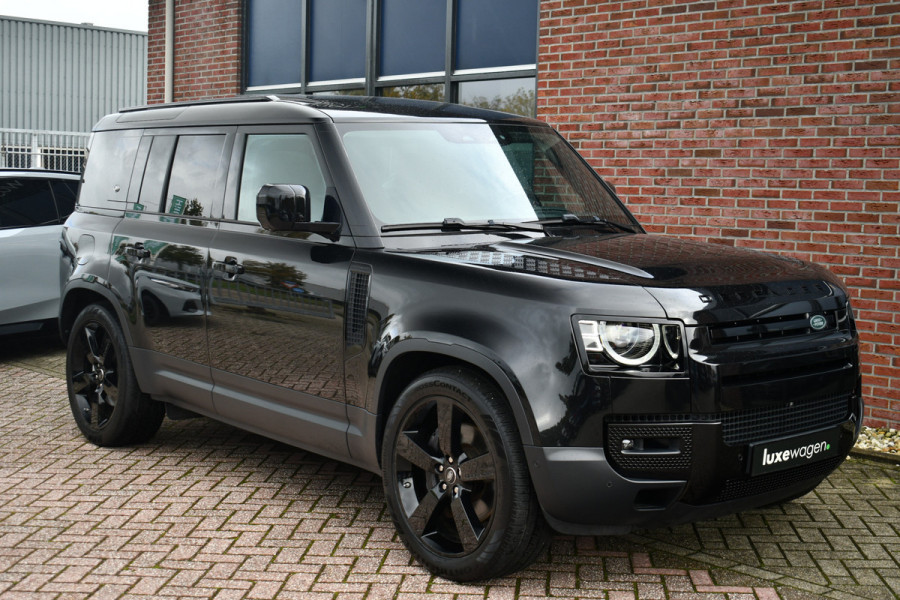 Land Rover Defender 110 3.0 P400 HSE 7-pers Pano Trekh ACC 22inch HUD Standkachel