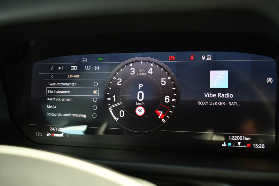 Land Rover Defender 110 3.0 P400 HSE 7-pers Pano Trekh ACC 22inch HUD Standkachel