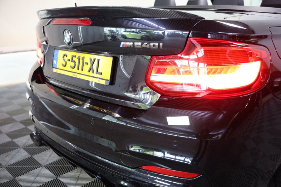 BMW 2 Serie Cabrio M240i H&K NAVI PDC LEDER REMUS '18 BMW 2 Serie Cabrio M240i H&K NAVI PDC LEDER REMUS '18