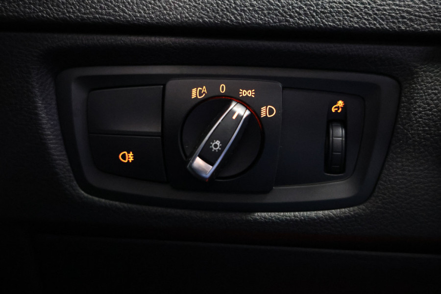 BMW 2 Serie Cabrio M240i H&K NAVI PDC LEDER REMUS '18 BMW 2 Serie Cabrio M240i H&K NAVI PDC LEDER REMUS '18