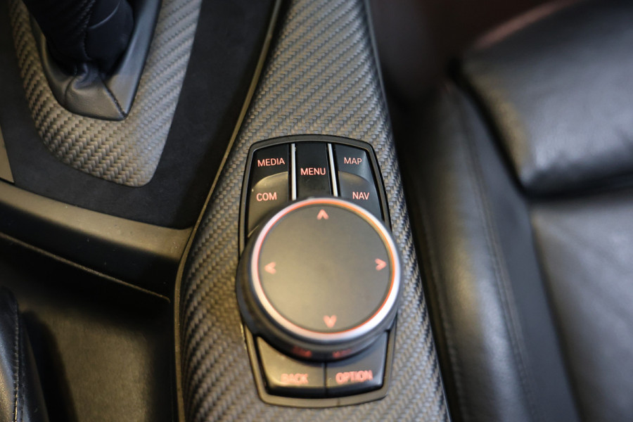 BMW 2 Serie Cabrio M240i H&K NAVI PDC LEDER REMUS '18 BMW 2 Serie Cabrio M240i H&K NAVI PDC LEDER REMUS '18