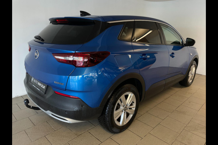 Opel Grandland X 1.2 Turbo Business Executive AIRCO CLIMA NAVI CRUISE BLUETOOTH APPLE CARPLAY CAMERA ELEK KLEP TREKHAAK NIEUWSTAAT Opel Grandland X 1.2 Turbo Business Executive AIRCO CLIMA NAVI CRUISE BLUETOOTH APPLE CARPLAY CAMERA ELEK KLEP TREKHAAK NIEUWSTAAT