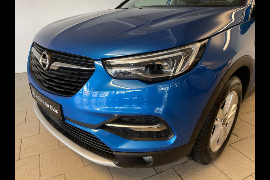 Opel Grandland X 1.2 Turbo Business Executive AIRCO CLIMA NAVI CRUISE BLUETOOTH APPLE CARPLAY CAMERA ELEK KLEP TREKHAAK NIEUWSTAAT Opel Grandland X 1.2 Turbo Business Executive AIRCO CLIMA NAVI CRUISE BLUETOOTH APPLE CARPLAY CAMERA ELEK KLEP TREKHAAK NIEUWSTAAT