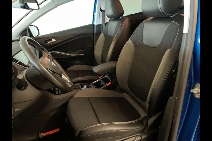 Opel Grandland X 1.2 Turbo Business Executive AIRCO CLIMA NAVI CRUISE BLUETOOTH APPLE CARPLAY CAMERA ELEK KLEP TREKHAAK NIEUWSTAAT Opel Grandland X 1.2 Turbo Business Executive AIRCO CLIMA NAVI CRUISE BLUETOOTH APPLE CARPLAY CAMERA ELEK KLEP TREKHAAK NIEUWSTAAT