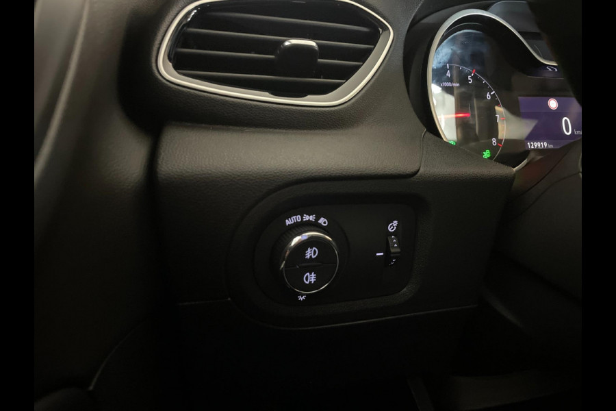 Opel Grandland X 1.2 Turbo Business Executive AIRCO CLIMA NAVI CRUISE BLUETOOTH APPLE CARPLAY CAMERA ELEK KLEP TREKHAAK NIEUWSTAAT Opel Grandland X 1.2 Turbo Business Executive AIRCO CLIMA NAVI CRUISE BLUETOOTH APPLE CARPLAY CAMERA ELEK KLEP TREKHAAK NIEUWSTAAT