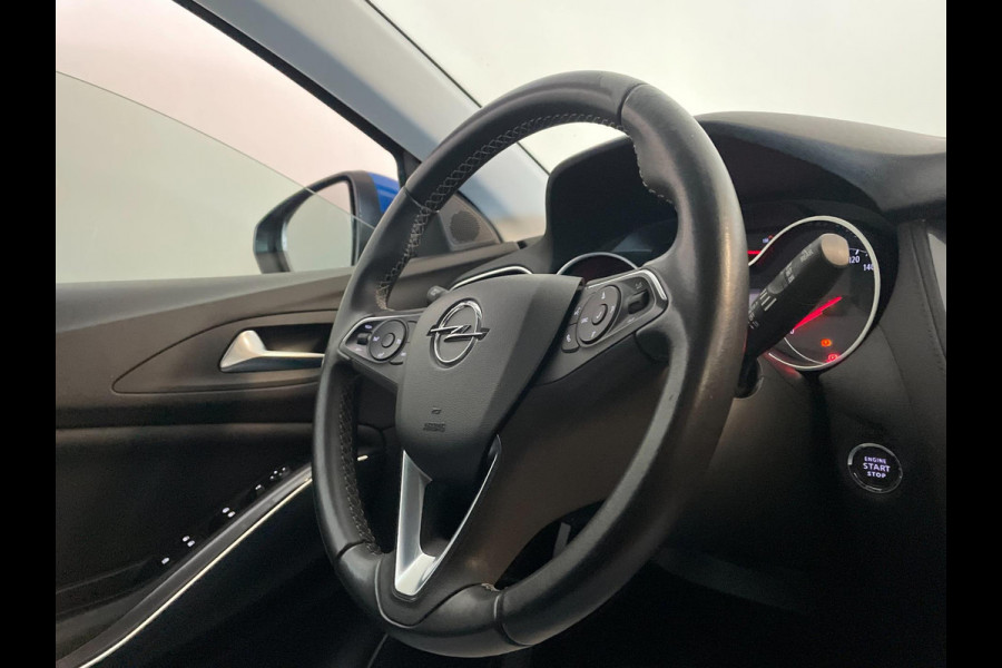 Opel Grandland X 1.2 Turbo Business Executive AIRCO CLIMA NAVI CRUISE BLUETOOTH APPLE CARPLAY CAMERA ELEK KLEP TREKHAAK NIEUWSTAAT Opel Grandland X 1.2 Turbo Business Executive AIRCO CLIMA NAVI CRUISE BLUETOOTH APPLE CARPLAY CAMERA ELEK KLEP TREKHAAK NIEUWSTAAT