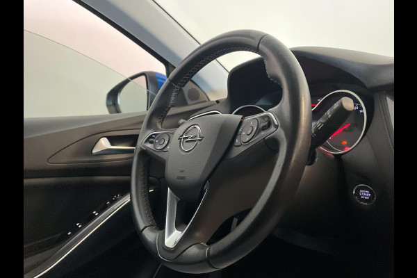 Opel Grandland X 1.2 Turbo Business Executive AIRCO CLIMA NAVI CRUISE BLUETOOTH APPLE CARPLAY CAMERA ELEK KLEP TREKHAAK NIEUWSTAAT Opel Grandland X 1.2 Turbo Business Executive AIRCO CLIMA NAVI CRUISE BLUETOOTH APPLE CARPLAY CAMERA ELEK KLEP TREKHAAK NIEUWSTAAT