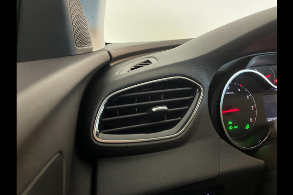 Opel Grandland X 1.2 Turbo Business Executive AIRCO CLIMA NAVI CRUISE BLUETOOTH APPLE CARPLAY CAMERA ELEK KLEP TREKHAAK NIEUWSTAAT Opel Grandland X 1.2 Turbo Business Executive AIRCO CLIMA NAVI CRUISE BLUETOOTH APPLE CARPLAY CAMERA ELEK KLEP TREKHAAK NIEUWSTAAT