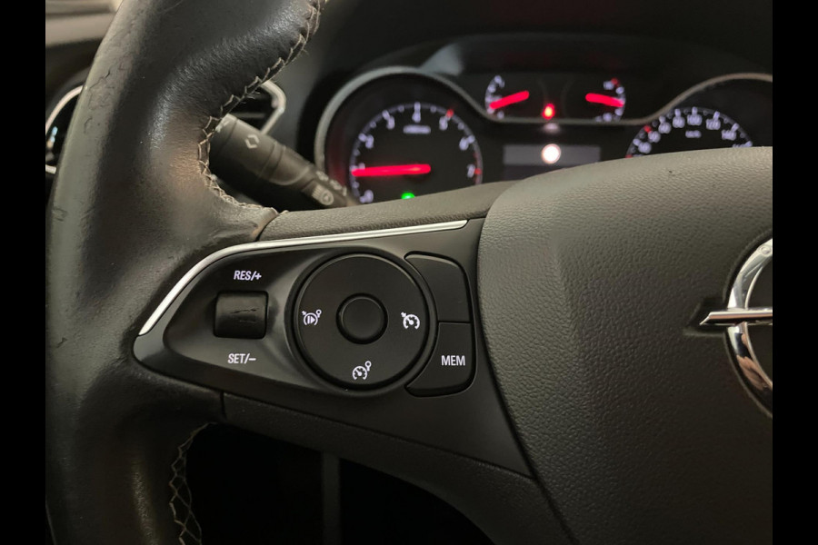 Opel Grandland X 1.2 Turbo Business Executive AIRCO CLIMA NAVI CRUISE BLUETOOTH APPLE CARPLAY CAMERA ELEK KLEP TREKHAAK NIEUWSTAAT Opel Grandland X 1.2 Turbo Business Executive AIRCO CLIMA NAVI CRUISE BLUETOOTH APPLE CARPLAY CAMERA ELEK KLEP TREKHAAK NIEUWSTAAT