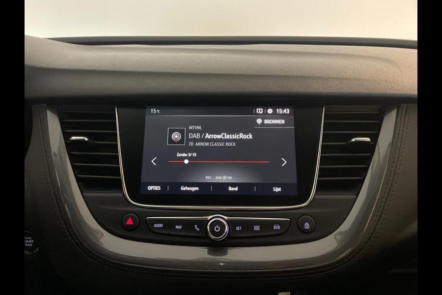 Opel Grandland X 1.2 Turbo Business Executive AIRCO CLIMA NAVI CRUISE BLUETOOTH APPLE CARPLAY CAMERA ELEK KLEP TREKHAAK NIEUWSTAAT Opel Grandland X 1.2 Turbo Business Executive AIRCO CLIMA NAVI CRUISE BLUETOOTH APPLE CARPLAY CAMERA ELEK KLEP TREKHAAK NIEUWSTAAT