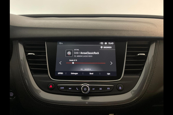 Opel Grandland X 1.2 Turbo Business Executive AIRCO CLIMA NAVI CRUISE BLUETOOTH APPLE CARPLAY CAMERA ELEK KLEP TREKHAAK NIEUWSTAAT Opel Grandland X 1.2 Turbo Business Executive AIRCO CLIMA NAVI CRUISE BLUETOOTH APPLE CARPLAY CAMERA ELEK KLEP TREKHAAK NIEUWSTAAT