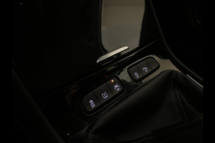 Opel Grandland X 1.2 Turbo Business Executive AIRCO CLIMA NAVI CRUISE BLUETOOTH APPLE CARPLAY CAMERA ELEK KLEP TREKHAAK NIEUWSTAAT Opel Grandland X 1.2 Turbo Business Executive AIRCO CLIMA NAVI CRUISE BLUETOOTH APPLE CARPLAY CAMERA ELEK KLEP TREKHAAK NIEUWSTAAT