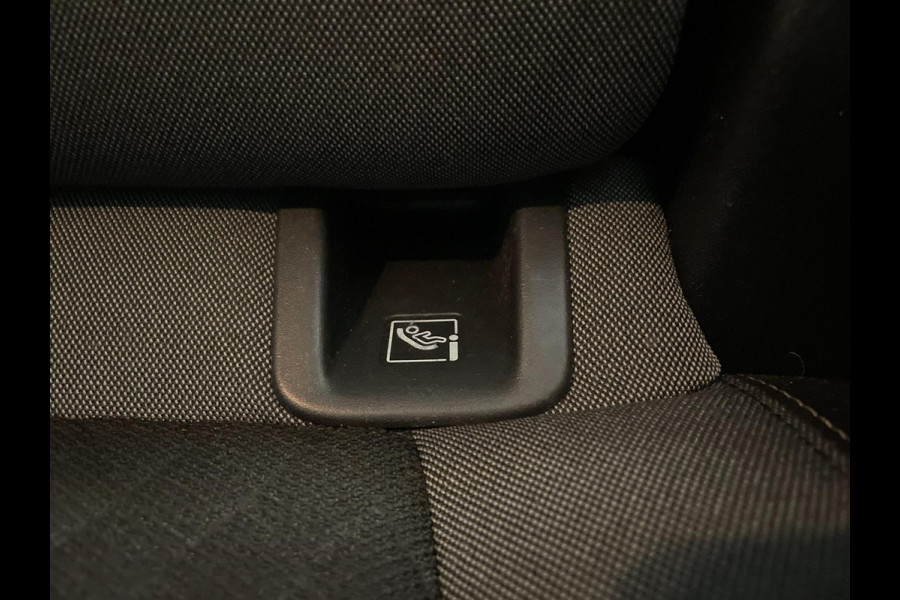 Opel Grandland X 1.2 Turbo Business Executive AIRCO CLIMA NAVI CRUISE BLUETOOTH APPLE CARPLAY CAMERA ELEK KLEP TREKHAAK NIEUWSTAAT Opel Grandland X 1.2 Turbo Business Executive AIRCO CLIMA NAVI CRUISE BLUETOOTH APPLE CARPLAY CAMERA ELEK KLEP TREKHAAK NIEUWSTAAT