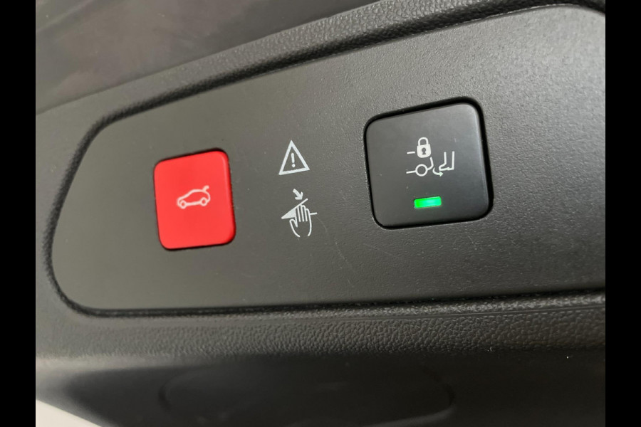 Opel Grandland X 1.2 Turbo Business Executive AIRCO CLIMA NAVI CRUISE BLUETOOTH APPLE CARPLAY CAMERA ELEK KLEP TREKHAAK NIEUWSTAAT Opel Grandland X 1.2 Turbo Business Executive AIRCO CLIMA NAVI CRUISE BLUETOOTH APPLE CARPLAY CAMERA ELEK KLEP TREKHAAK NIEUWSTAAT