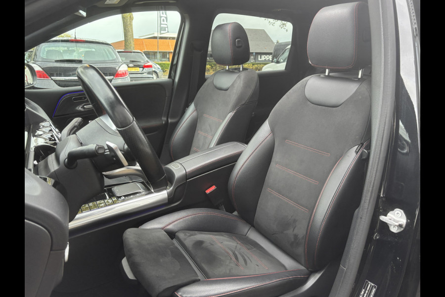 Mercedes-Benz B-Klasse 200 Business Solution AMG | Automaat | Pano | Sfeerverlichting | Elektrische Stoelen Mercedes-Benz B-Klasse 200 Business Solution AMG | Automaat | Pano | Sfeerverlichting | Elektrische Stoelen