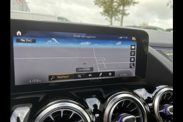 Mercedes-Benz B-Klasse 200 Business Solution AMG | Automaat | Pano | Sfeerverlichting | Elektrische Stoelen Mercedes-Benz B-Klasse 200 Business Solution AMG | Automaat | Pano | Sfeerverlichting | Elektrische Stoelen