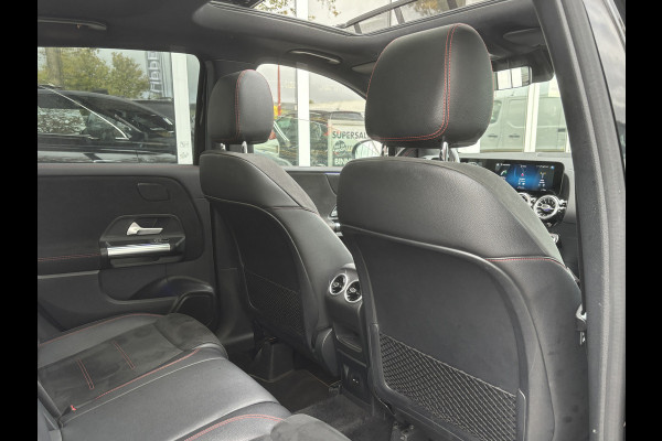 Mercedes-Benz B-Klasse 200 Business Solution AMG | Automaat | Pano | Sfeerverlichting | Elektrische Stoelen Mercedes-Benz B-Klasse 200 Business Solution AMG | Automaat | Pano | Sfeerverlichting | Elektrische Stoelen
