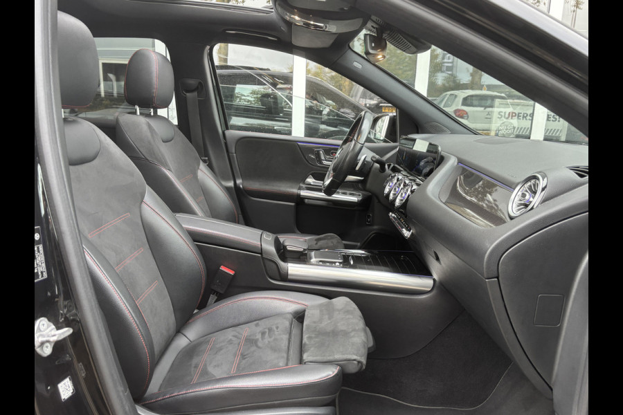 Mercedes-Benz B-Klasse 200 Business Solution AMG | Automaat | Pano | Sfeerverlichting | Elektrische Stoelen Mercedes-Benz B-Klasse 200 Business Solution AMG | Automaat | Pano | Sfeerverlichting | Elektrische Stoelen