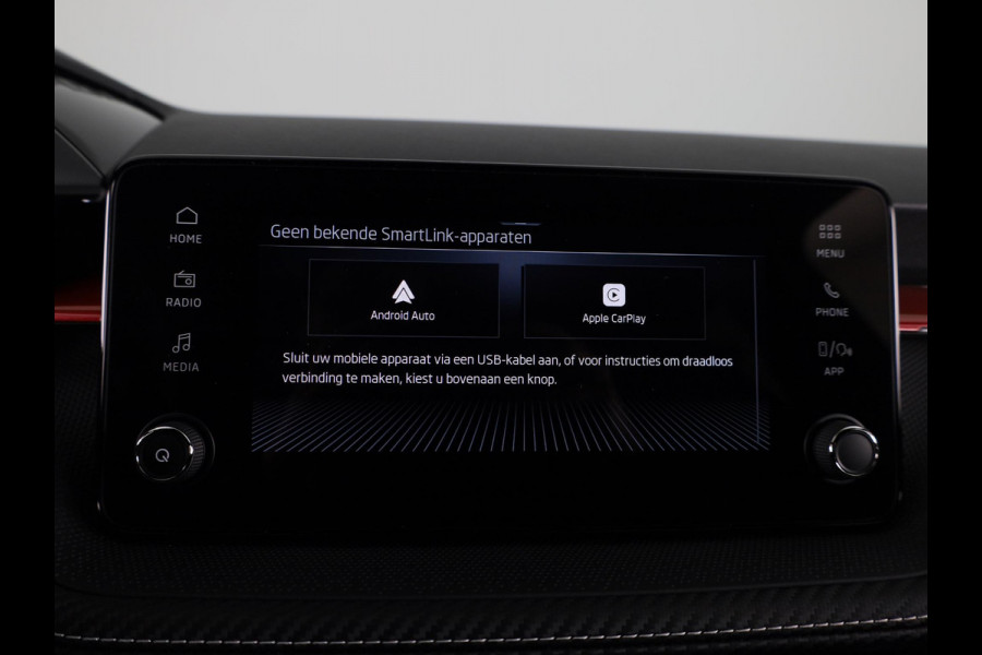 Škoda Fabia Monte Carlo 1.0 TSI 95 pk 5 versn. Hand | Verwarmbare voorstoelen | Hill start | Zwart dak