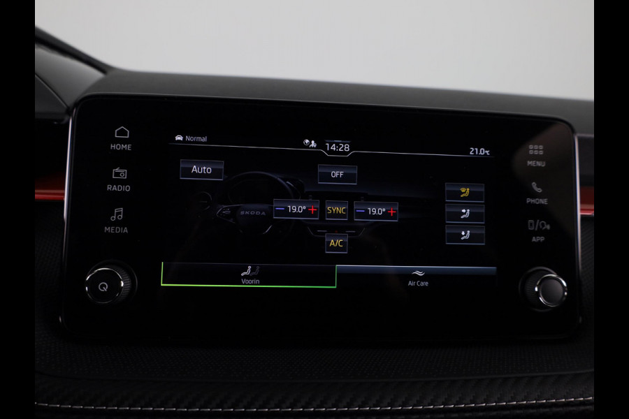 Škoda Fabia Monte Carlo 1.0 TSI 95 pk 5 versn. Hand | Verwarmbare voorstoelen | Hill start | Zwart dak