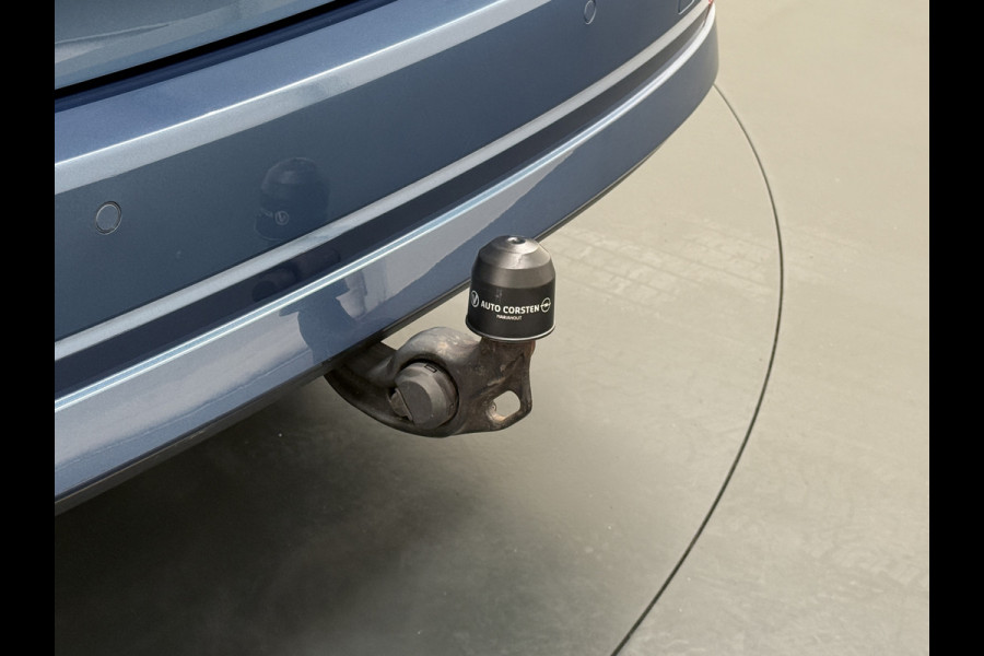 Škoda Octavia Combi 1.5TSI 150PK Panoramadak Trekhaak Adap.Cruise Navi Ecc Apple Carplay Android Auto First Edition Elek.Achterklep Virtual Cockpit Pdc Keyless Wifi 1e Eigenaar Origineel Nederlandse Auto Škoda Octavia Combi 1.5TSI 150PK Panoramadak Trekhaak Adap.Cruise Navi Ecc Apple Carplay Android Auto First Edition Elek.Achterklep Virtual Cockpit Pdc Keyless Wifi 1e Eigenaar Origineel Nederlandse Auto