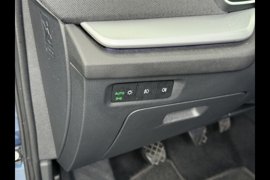 Škoda Octavia Combi 1.5TSI 150PK Panoramadak Trekhaak Adap.Cruise Navi Ecc Apple Carplay Android Auto First Edition Elek.Achterklep Virtual Cockpit Pdc Keyless Wifi 1e Eigenaar Origineel Nederlandse Auto Škoda Octavia Combi 1.5TSI 150PK Panoramadak Trekhaak Adap.Cruise Navi Ecc Apple Carplay Android Auto First Edition Elek.Achterklep Virtual Cockpit Pdc Keyless Wifi 1e Eigenaar Origineel Nederlandse Auto