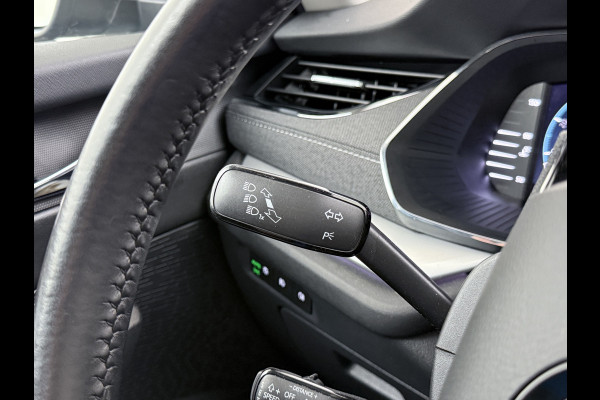 Škoda Octavia Combi 1.5TSI 150PK Panoramadak Trekhaak Adap.Cruise Navi Ecc Apple Carplay Android Auto First Edition Elek.Achterklep Virtual Cockpit Pdc Keyless Wifi 1e Eigenaar Origineel Nederlandse Auto Škoda Octavia Combi 1.5TSI 150PK Panoramadak Trekhaak Adap.Cruise Navi Ecc Apple Carplay Android Auto First Edition Elek.Achterklep Virtual Cockpit Pdc Keyless Wifi 1e Eigenaar Origineel Nederlandse Auto
