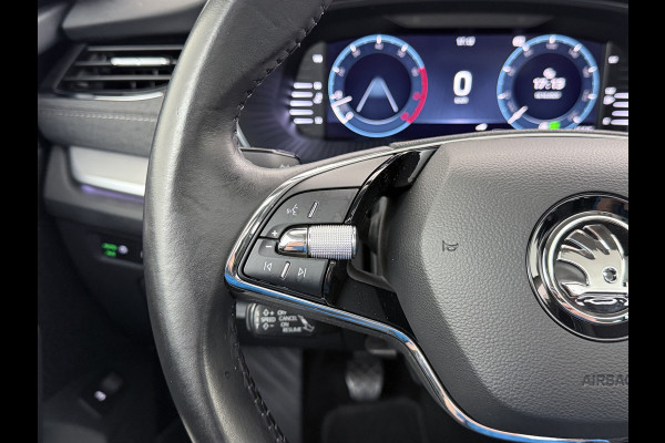 Škoda Octavia Combi 1.5TSI 150PK Panoramadak Trekhaak Adap.Cruise Navi Ecc Apple Carplay Android Auto First Edition Elek.Achterklep Virtual Cockpit Pdc Keyless Wifi 1e Eigenaar Origineel Nederlandse Auto Škoda Octavia Combi 1.5TSI 150PK Panoramadak Trekhaak Adap.Cruise Navi Ecc Apple Carplay Android Auto First Edition Elek.Achterklep Virtual Cockpit Pdc Keyless Wifi 1e Eigenaar Origineel Nederlandse Auto