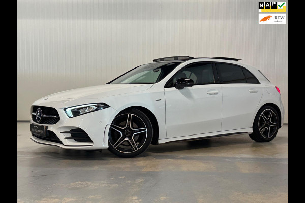 Mercedes-Benz A-Klasse 200 Premium Plus | PANO | AMG/NIGHT | AMBIANCE | CAMERA