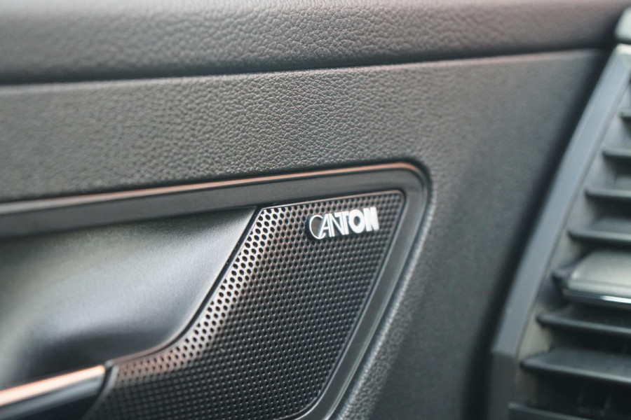 Škoda Karoq 1.5 TSI ACT Sportline Business *EERSTE EIGENAAR* + KEYLESS / CAMERA / CANTON AUDIO / TREKHAAK Škoda Karoq 1.5 TSI ACT Sportline Business *EERSTE EIGENAAR* + KEYLESS / CAMERA / CANTON AUDIO / TREKHAAK