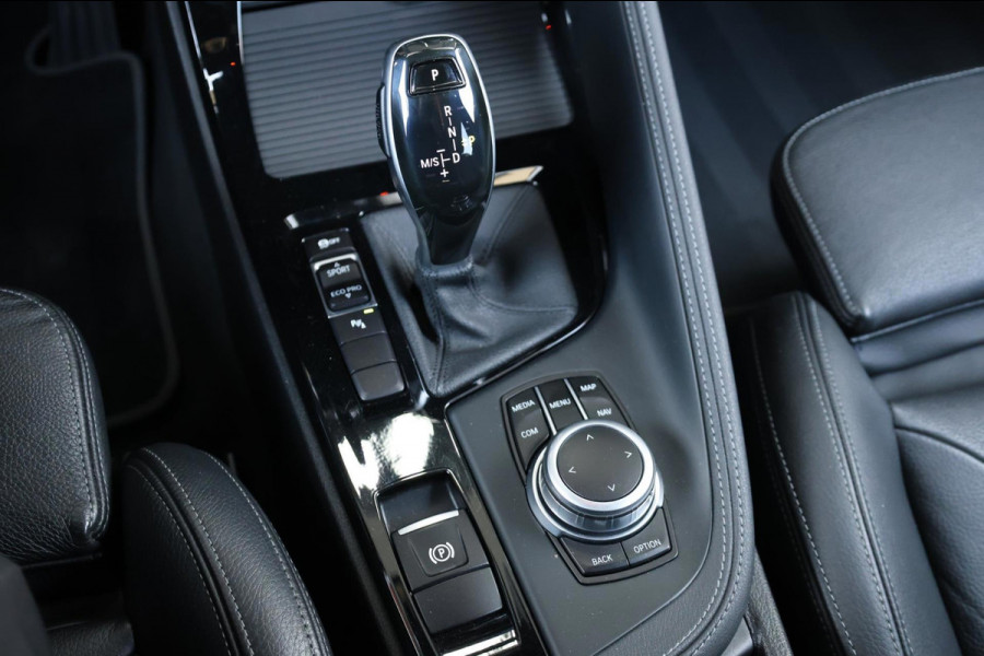 BMW X2 SDrive20i M Sport LED/SFEER/PANO/LEER+S.VERWARMING/KEYLESS/CAM/CRUISE/ECC/12 MND GARANTIE!