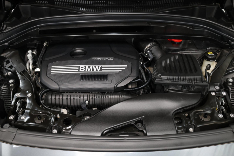 BMW X2 SDrive20i M Sport LED/SFEER/PANO/LEER+S.VERWARMING/KEYLESS/CAM/CRUISE/ECC/12 MND GARANTIE!