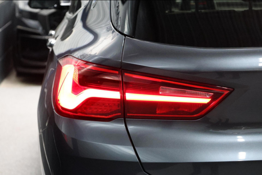 BMW X2 SDrive20i M Sport LED/SFEER/PANO/LEER+S.VERWARMING/KEYLESS/CAM/CRUISE/ECC/12 MND GARANTIE!
