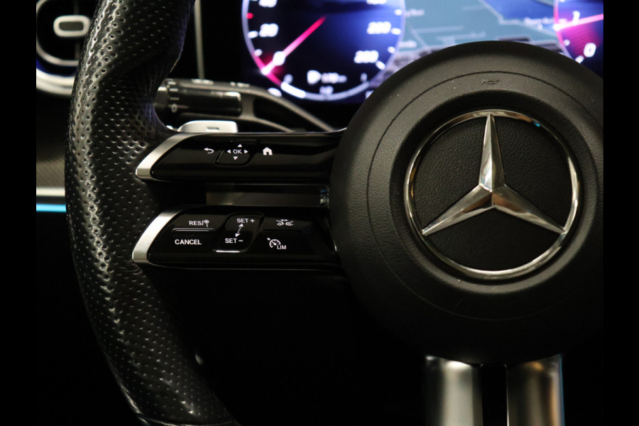 Mercedes-Benz C-Klasse 200 4MATIC AMG Line [SCHUIFKANTELDAK, ADAPTIVE CRUISE CONTROL, BURMESTER, ELEKTRISCHE STOELEN, 360 CAMERA, SFEERLICHT, CARBON, URBAN GUARD+,  NIEUWSTAAT]