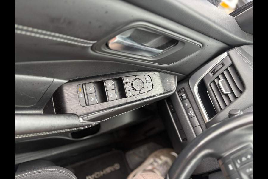 Nissan QASHQAI 1.3 MHEV Business Design