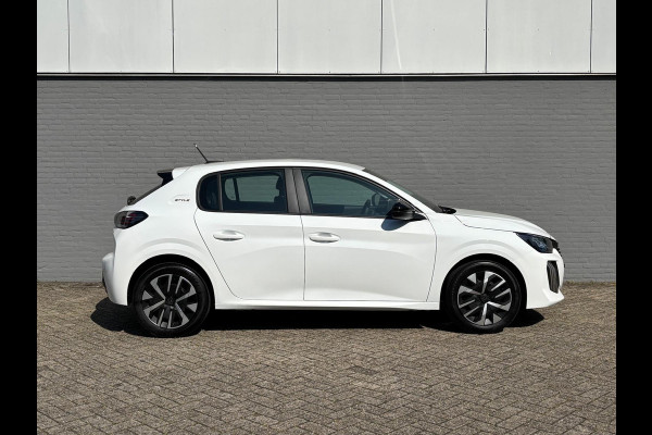 Peugeot 208 1.2 PureTech 75 Style | Navi | Apple Carplay | Parkeerhulp | A/C | Direct leverbaar