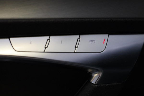 Audi A6 Avant 45 TFSI Quattro S6 Look / NAP / Navi / Cruise Control / Lane Assist / Camera / Memory / Elek Stoelen / Led / 20 Inc