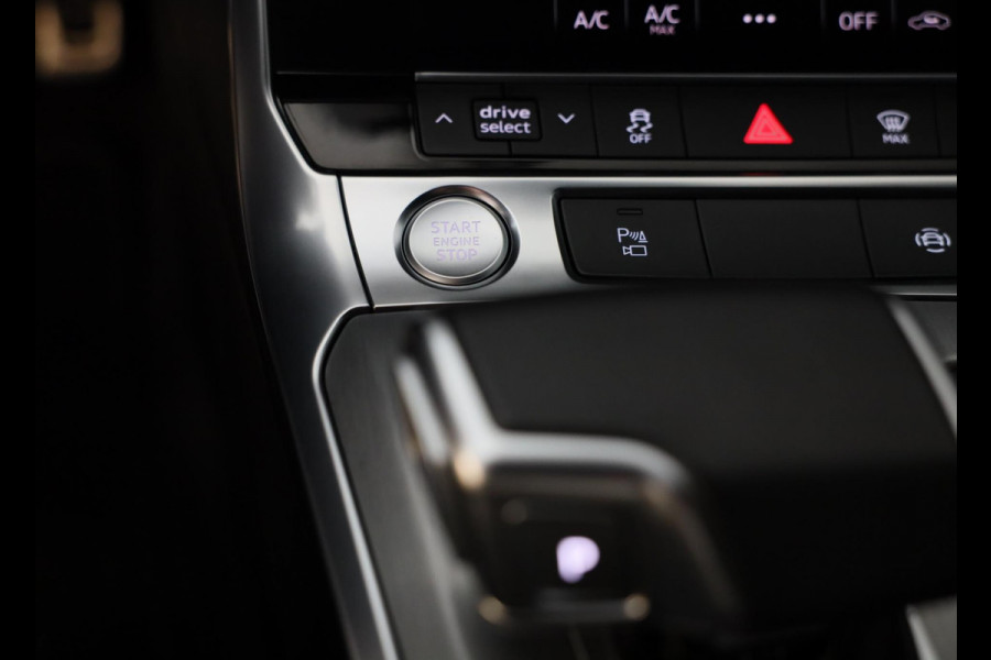 Audi A6 Avant 45 TFSI Quattro S6 Look / NAP / Navi / Cruise Control / Lane Assist / Camera / Memory / Elek Stoelen / Led / 20 Inc