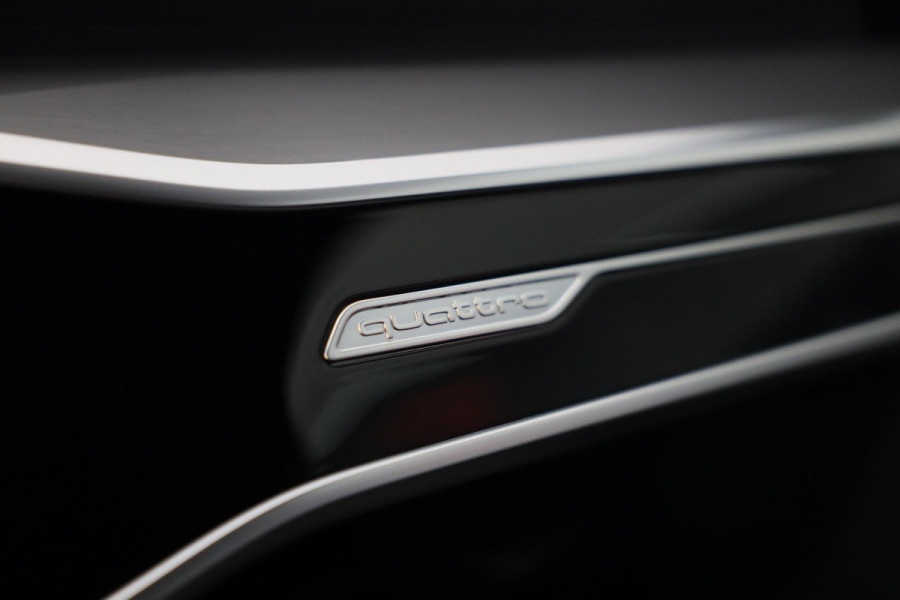 Audi A6 Avant 45 TFSI Quattro S6 Look / NAP / Navi / Cruise Control / Lane Assist / Camera / Memory / Elek Stoelen / Led / 20 Inc