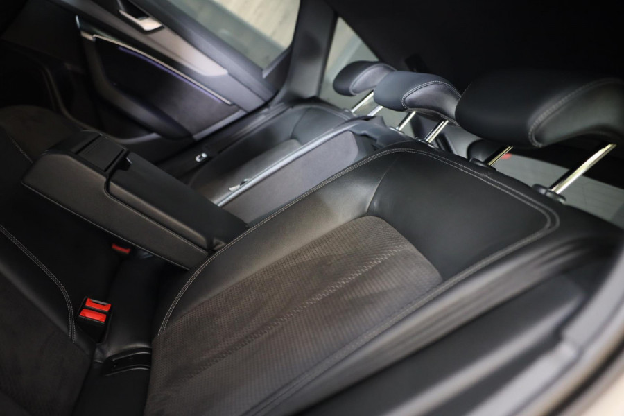Audi A6 Avant 45 TFSI Quattro S6 Look / NAP / Navi / Cruise Control / Lane Assist / Camera / Memory / Elek Stoelen / Led / 20 Inc