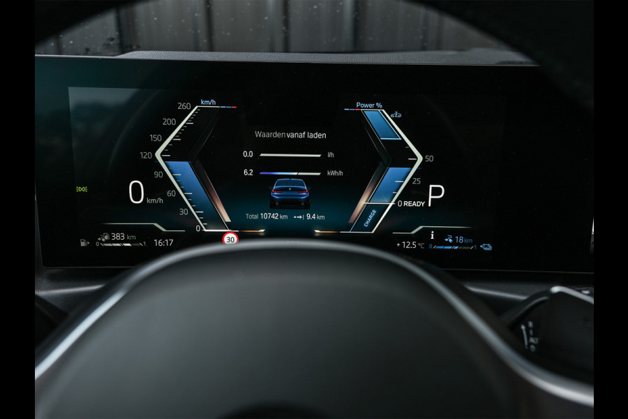 BMW 3-serie 330e | M-SPORT | SPORT SEATS | FULL STYLING | AMBIANCE INTERIEUR | ACTIVE CRUISE | DAB+ | HIFI SOUND | SHADOW-LINE | TREKHAAK | BMW 3-serie 330e | M-SPORT | SPORT SEATS | FULL STYLING | AMBIANCE INTERIEUR | ACTIVE CRUISE | DAB+ | HIFI SOUND | SHADOW-LINE | TREKHAAK |