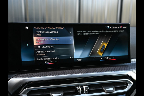 BMW 3-serie 330e | M-SPORT | SPORT SEATS | FULL STYLING | AMBIANCE INTERIEUR | ACTIVE CRUISE | DAB+ | HIFI SOUND | SHADOW-LINE | TREKHAAK | BMW 3-serie 330e | M-SPORT | SPORT SEATS | FULL STYLING | AMBIANCE INTERIEUR | ACTIVE CRUISE | DAB+ | HIFI SOUND | SHADOW-LINE | TREKHAAK |