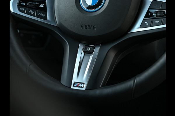 BMW 3-serie 330e | M-SPORT | SPORT SEATS | FULL STYLING | AMBIANCE INTERIEUR | ACTIVE CRUISE | DAB+ | HIFI SOUND | SHADOW-LINE | TREKHAAK | BMW 3-serie 330e | M-SPORT | SPORT SEATS | FULL STYLING | AMBIANCE INTERIEUR | ACTIVE CRUISE | DAB+ | HIFI SOUND | SHADOW-LINE | TREKHAAK |