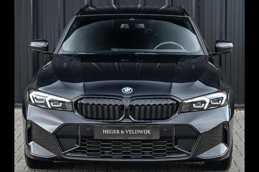 BMW 3 Serie Touring 330e | M-SPORT | GROTE ACCU | 19,5 kWh | CAMERA | SHADOW-LINE | FACELIFT | FULL-LED | STUUR- EN STOELVERWARMING | LED | BMW 3 Serie Touring 330e | M-SPORT | GROTE ACCU | 19,5 kWh | CAMERA | SHADOW-LINE | FACELIFT | FULL-LED | STUUR- EN STOELVERWARMING | LED |