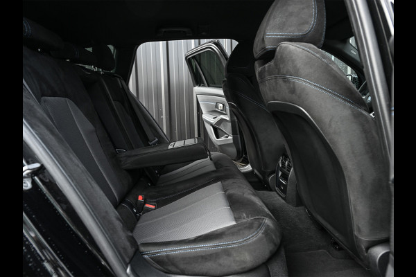 BMW 3 Serie Touring 330e | M-SPORT | GROTE ACCU | 19,5 kWh | CAMERA | SHADOW-LINE | FACELIFT | FULL-LED | STUUR- EN STOELVERWARMING | LED | BMW 3 Serie Touring 330e | M-SPORT | GROTE ACCU | 19,5 kWh | CAMERA | SHADOW-LINE | FACELIFT | FULL-LED | STUUR- EN STOELVERWARMING | LED |
